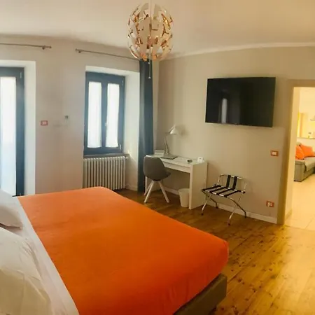 فندق مبيت وإفطار Bb Borgo Biella 4*