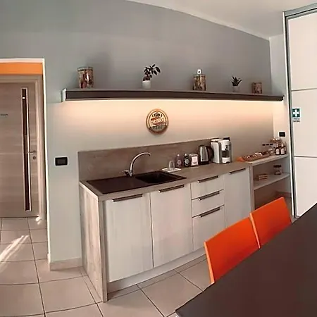 Bb Borgo Biella Alojamento de Acomodação e Pequeno-almoço